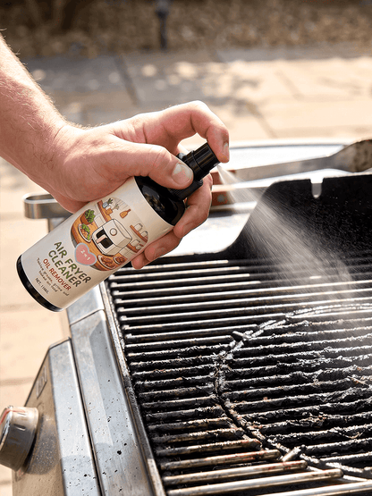 2-i-1 Airfryer Rensespray & Affedter + Gratis Mikrofiberklud