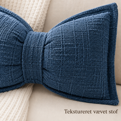 BowLuxe™ Sløjfepude i chenille