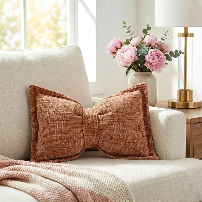 BowLuxe™ Sløjfepude i chenille